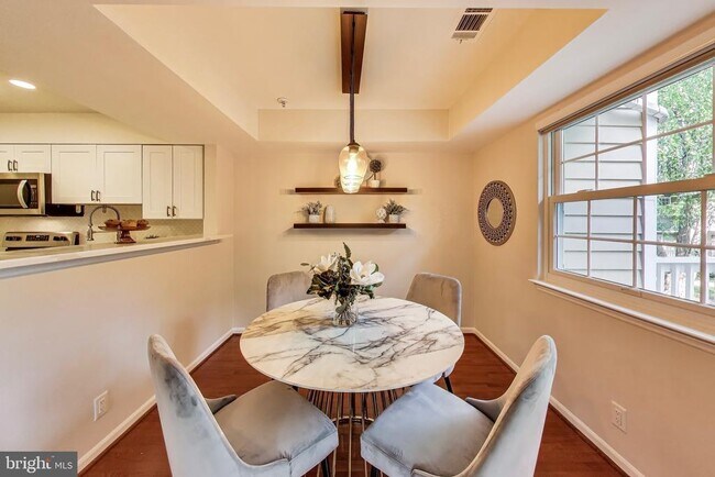 Photo - 5821 Inman Park Cir Unit 918