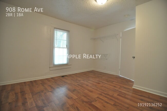 908 Rome Ave