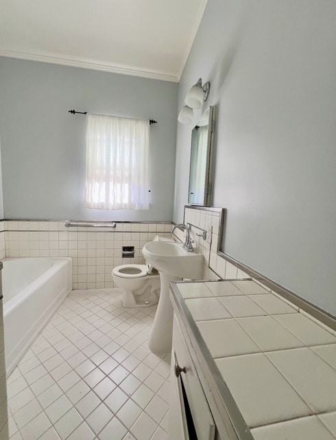 Unit 353 #2 - 353 N Sycamore Ave