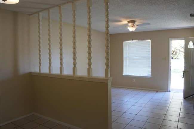 Photo - 2500 Parker Dr