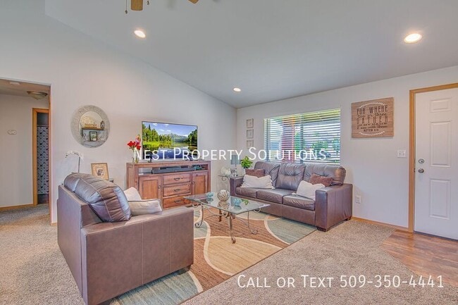 Photo - 1341 Shelby St