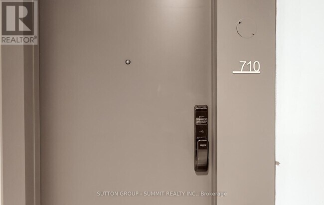 Photo - 2075 Lakeshore Rd. Unité 710