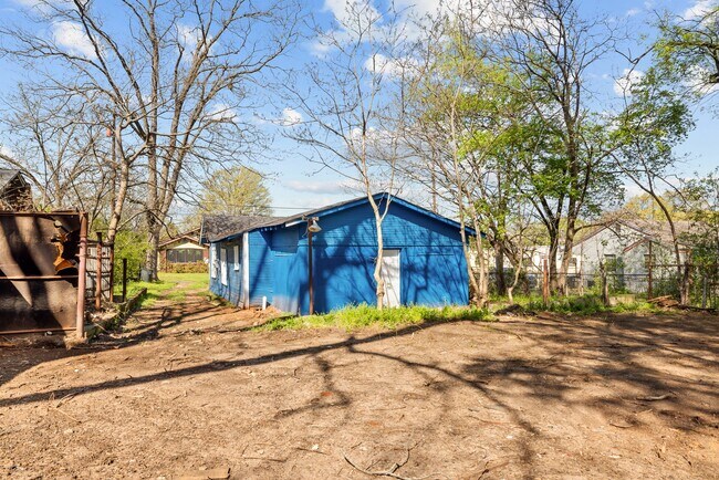 Photo - 1209 19th Pl SW