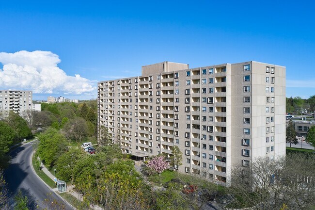 Photo - 120 Cherryhill Pl