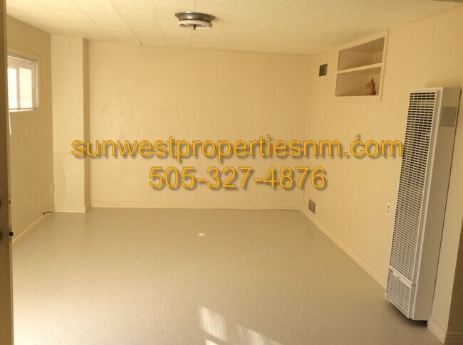 Photo - 814 E Murray Dr Unidad Murray Dr. 814