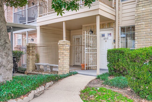 Photo - 3100 Jeanetta St Unit 602