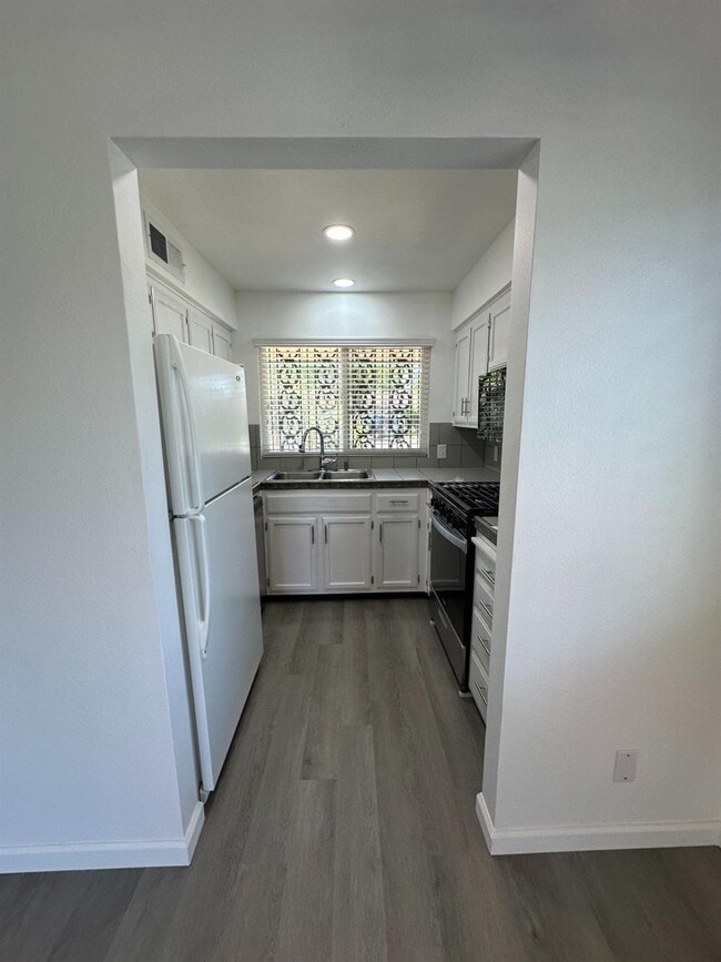 Photo - 1415 E Rialto Ave