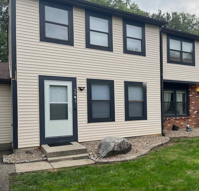 7591 Pickett Ln House House Rental in Columbus, OH