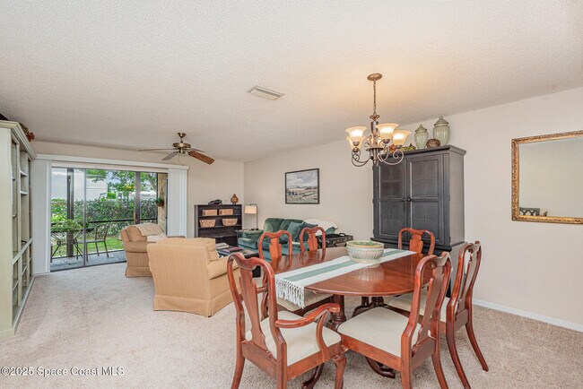 Photo - 307 La Paloma Ln