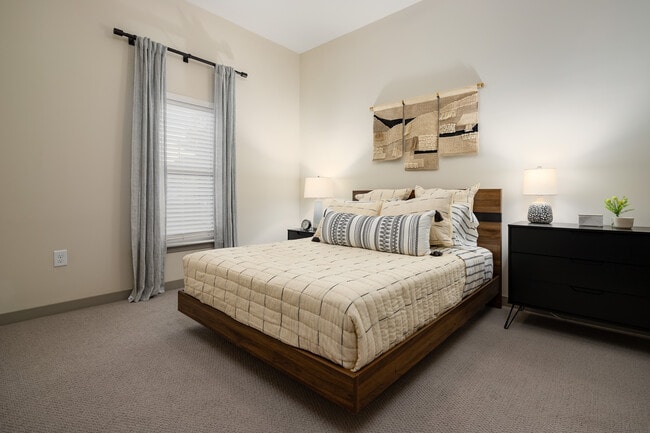 Photo - Vista Germantown