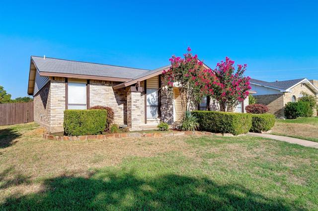 Photo - 3017 Rockett Dr