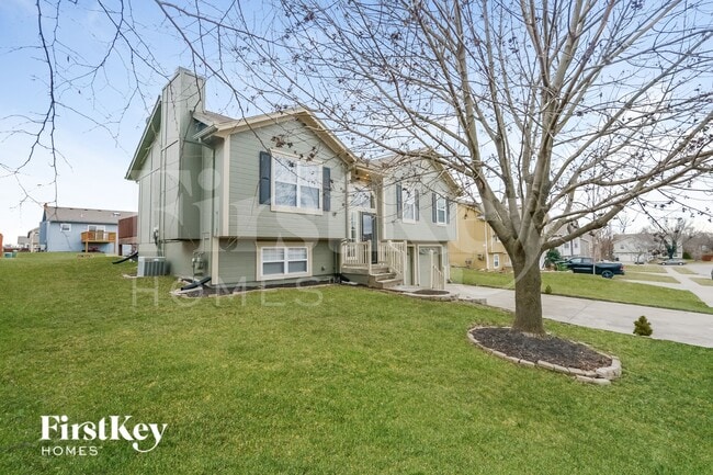 Photo - 1407 Birch Dr