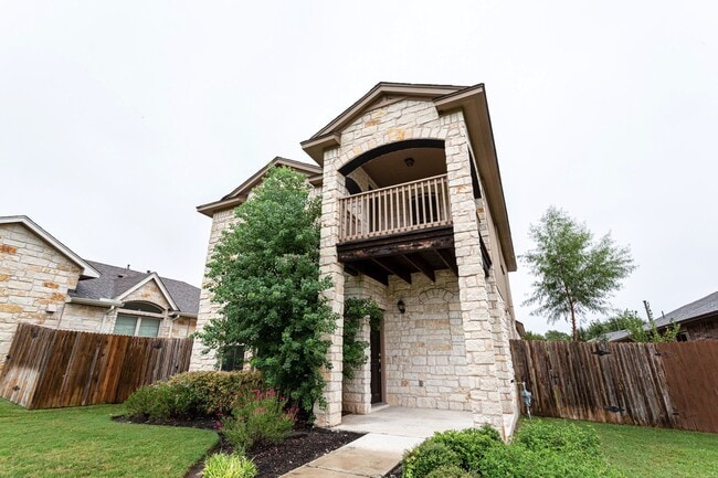 Photo - 605 Allens Creek Way