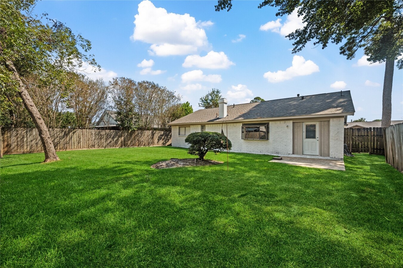 Photo - 20109 Misty Pines Dr
