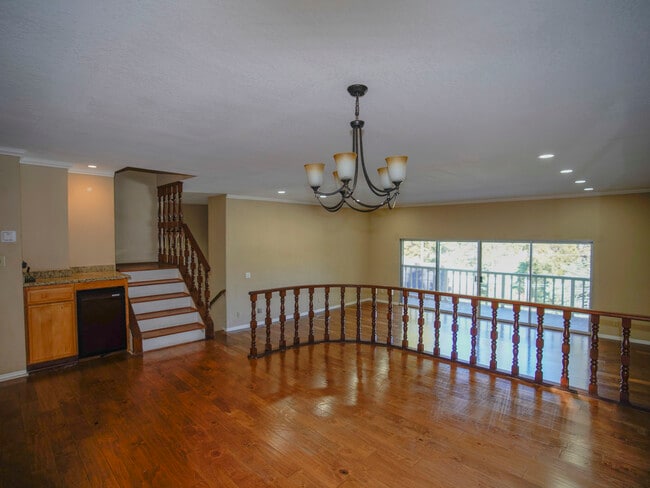 Photo - 114 Fairway Dr