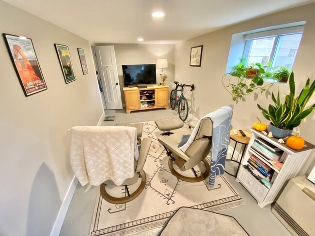 Photo - 127 Station Rd Unit #3