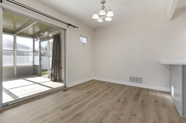 Photo - 601 Hillcrest Blvd