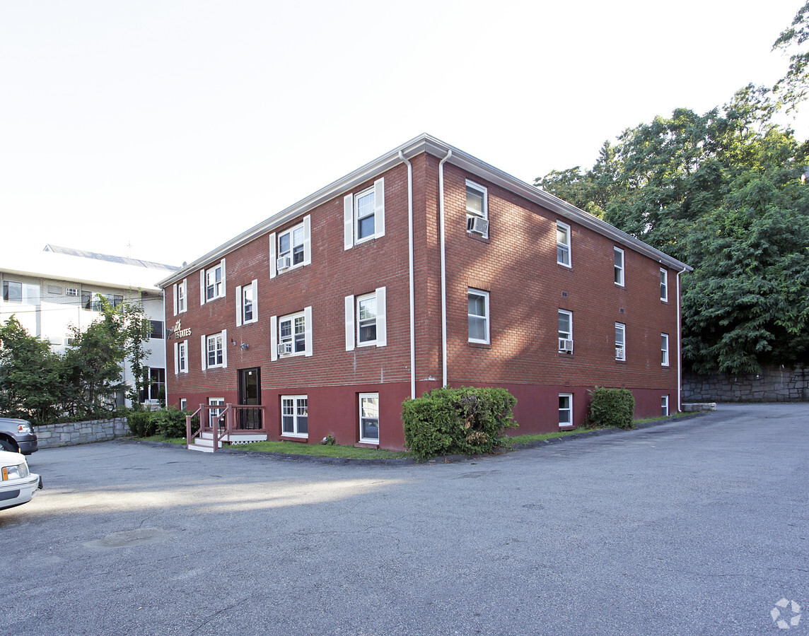 Nesmith Estates - Nesmith Estates Apartments