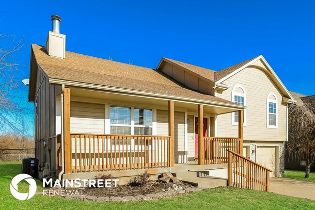 Photo - 2300 Valley View W