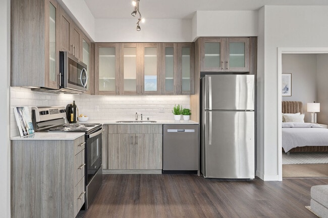 Photo - Maple Leaf Apartments