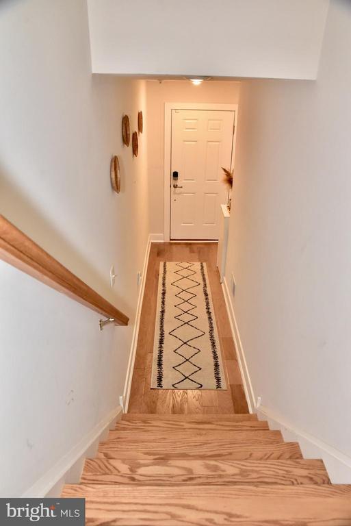 Photo - 214 Red Leaf Ln