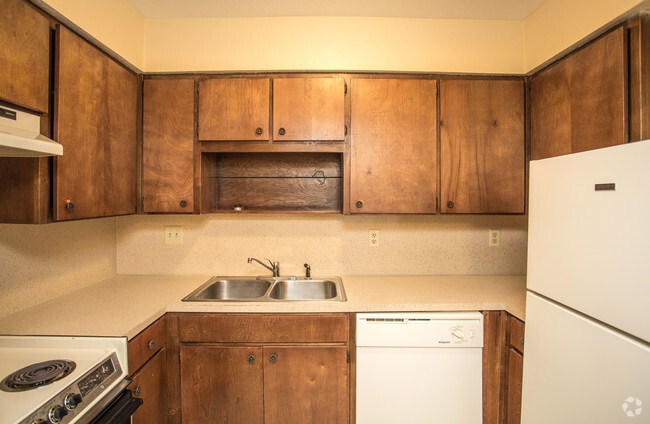 1BR, 1BA - 510 SF