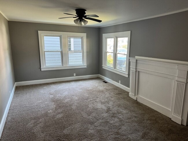 Photo - 204 Sycamore St SW