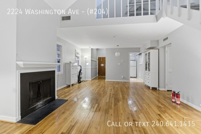 Photo - 2224 Washington Ave