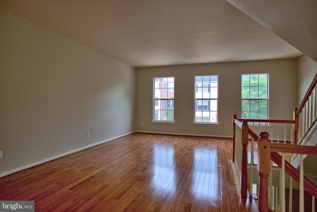 Photo - 6285 Clay Pipe Ct