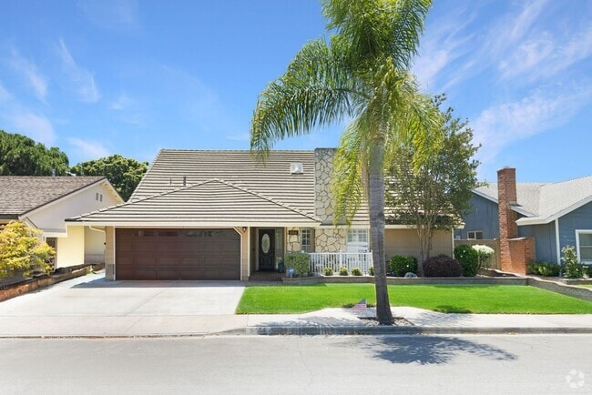 Building Photo - Modern Luxury in Cypress – 4BR Home with H...