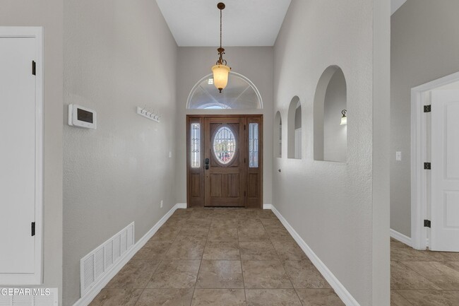 Photo - 232 Ave Mirador