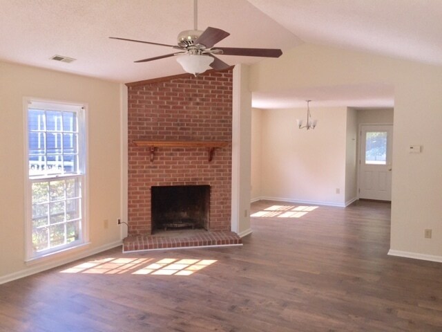 Photo - Like New Home Near Sisky YMCA