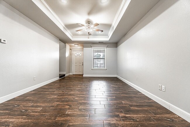 Photo - Great size duplex in Gravette!