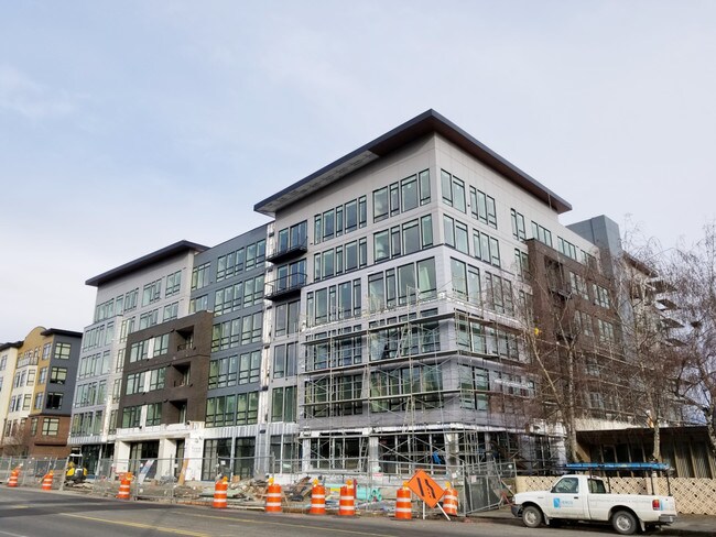 Napoleon Apartments For Rent In Tacoma Wa Forrent Photo Napoleon Apartments