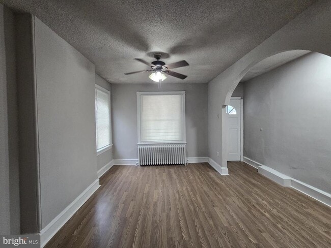 Photo - 968 E Woodlawn St