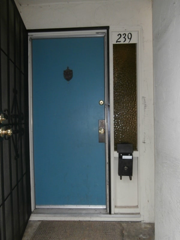 Photo - 4 Bedroom 1.5 Bathroom Townhouse (Accepting Section 8)