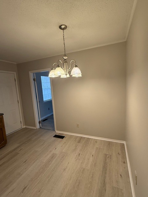 Photo - 526 Gaiety Ln