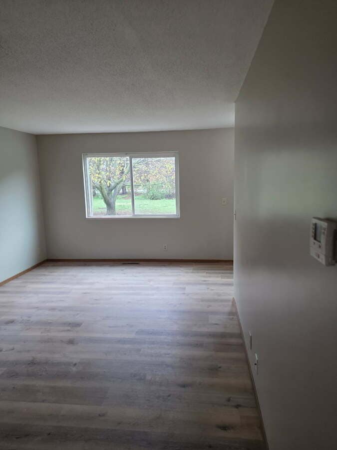 Photo - 518 Century Ln