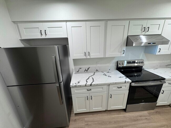 Photo - 2118 N Glenn Ave Unidad 2126 N. Glenn Ave