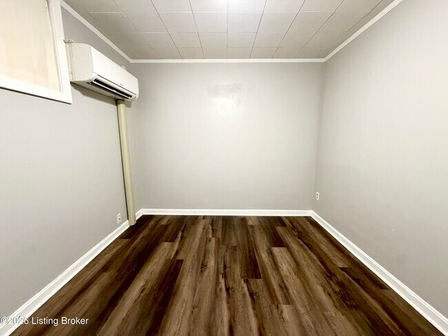 Photo - 206 N Oak St Unit 6