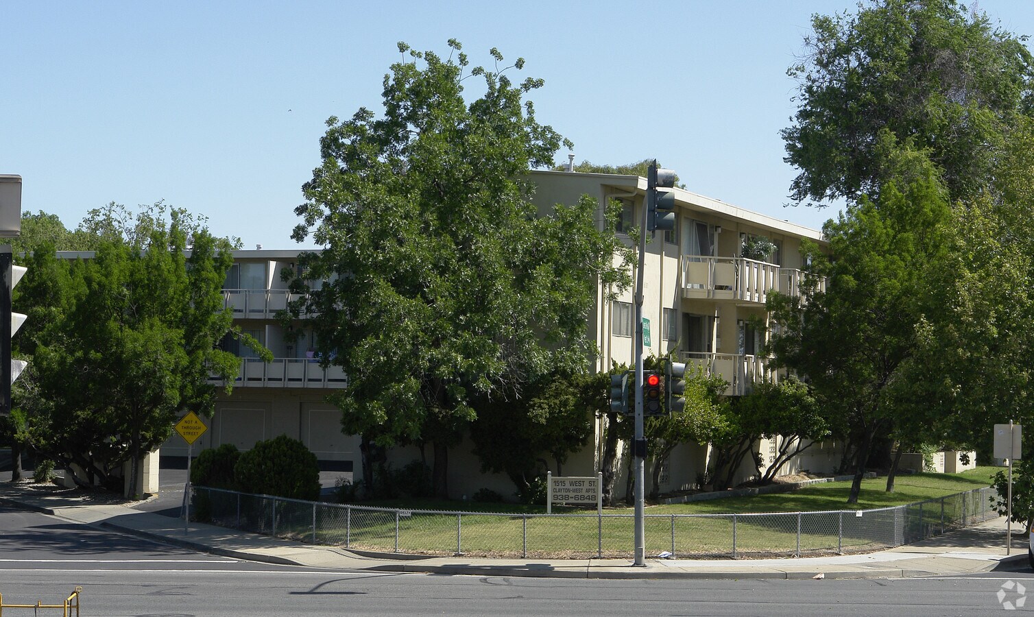 Clayton West - Clayton West Apartments