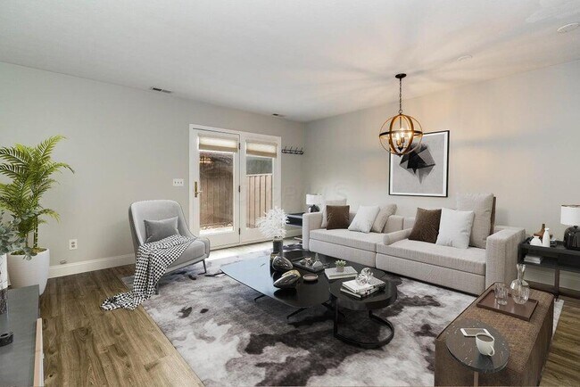 2806 Downing Way Unidad 37