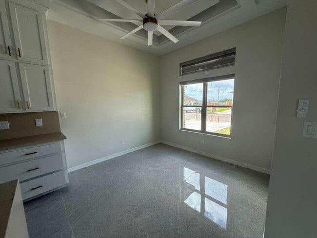 Photo - 3601 E Alexa St