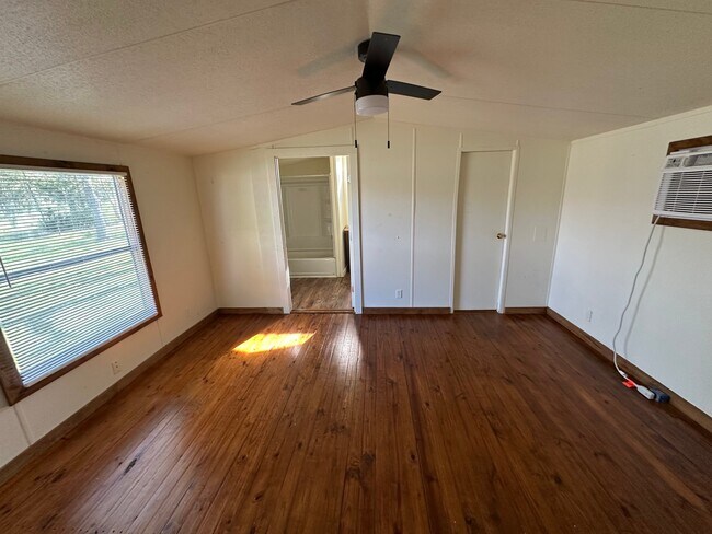 Photo - 10047 Wrangler Wy