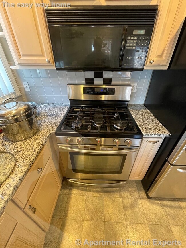 Photo - 112 Boston Ave Unidad #1