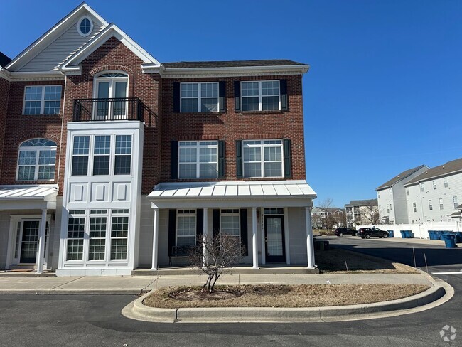 Building Photo - Lovely 4 bedroom townhome in Villages of F...