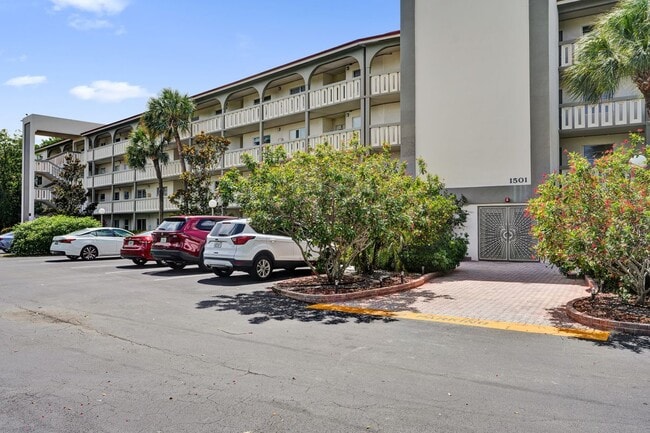 Photo - 1501 Cayman Way Unidad C4