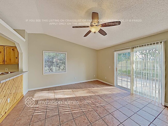 Photo - 1567 Naples Cir