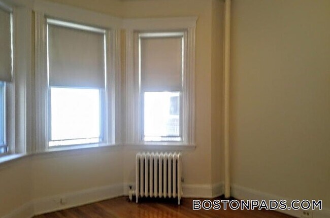 Building Photo - 1197 Boylston St