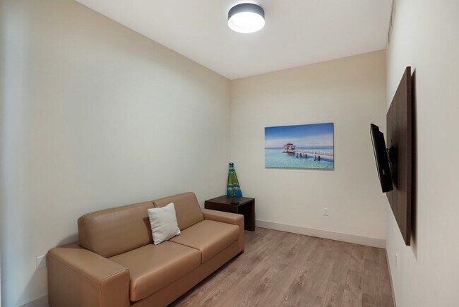 Photo - 209 N Ocean Dr Unidad ID1047774P